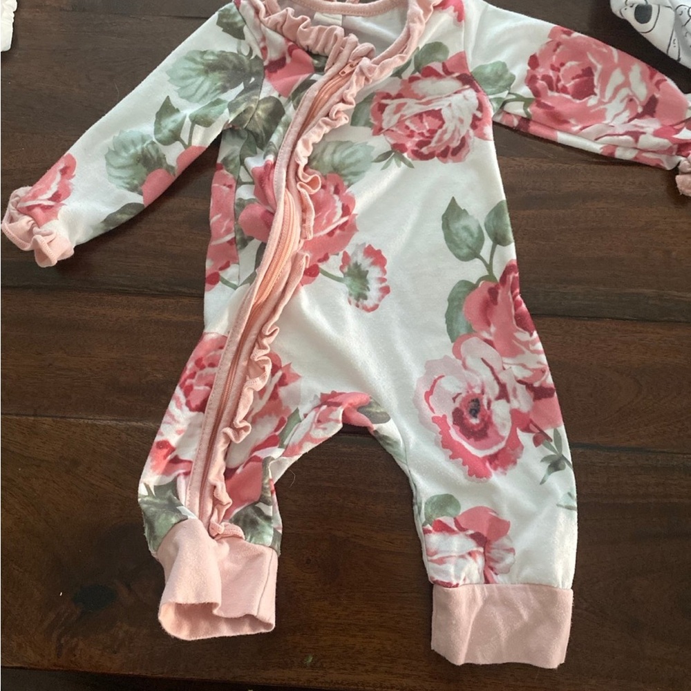 0-3 month bundle sleeper and pants and 3-6 angel dear sleeper - Picture 6 of 12